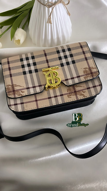 Burberry checkered color with box