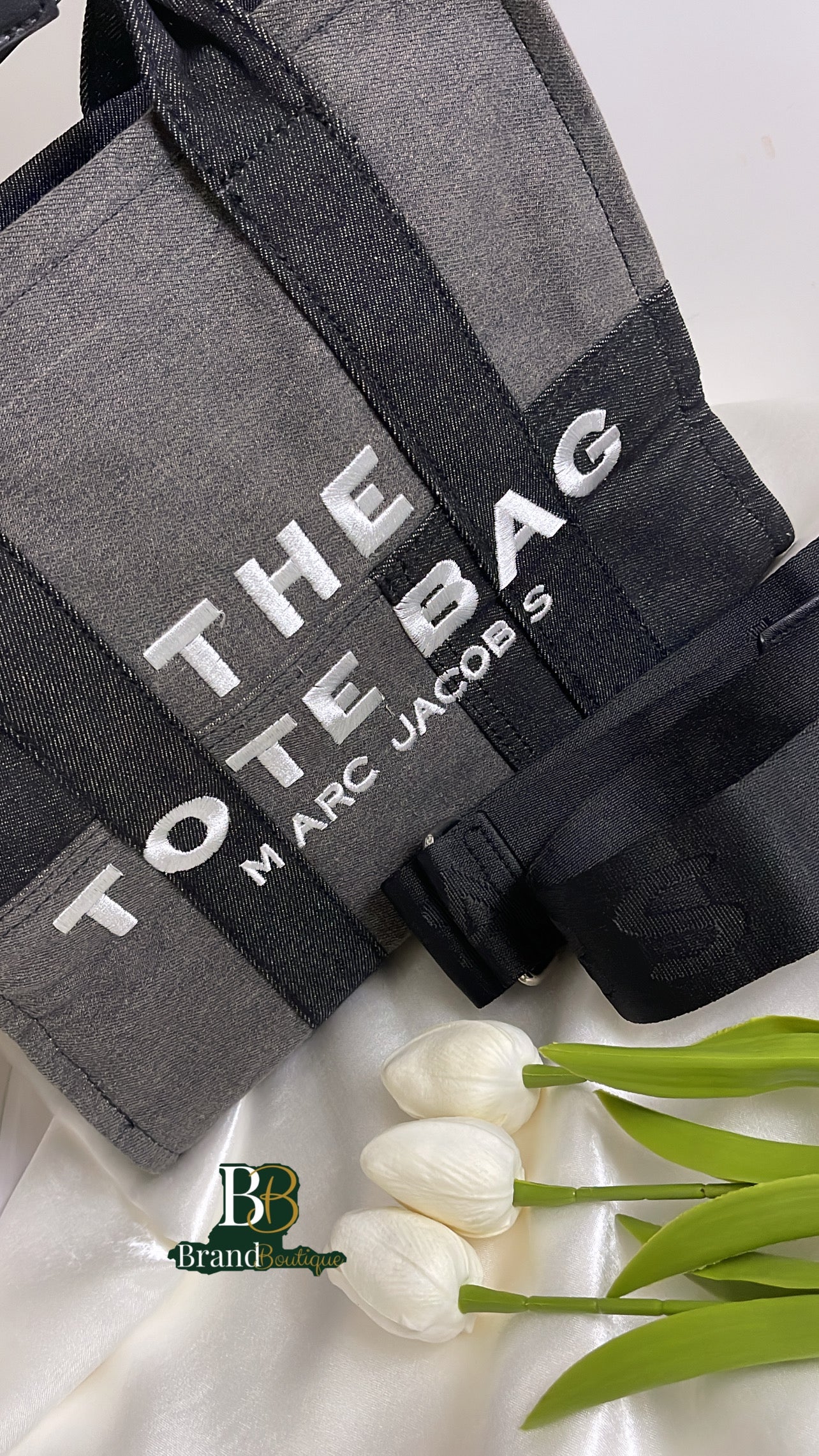 MARC JACOBS the Tote Bag denim