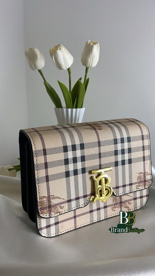 Burberry checkered color with box