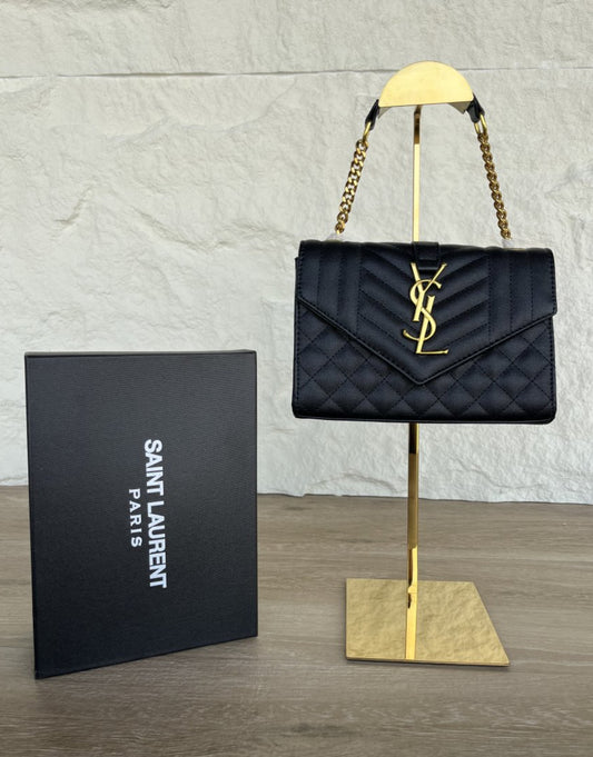 شنطه كروس ysl ماستر كواليتي مع علبه شعار ذهبي