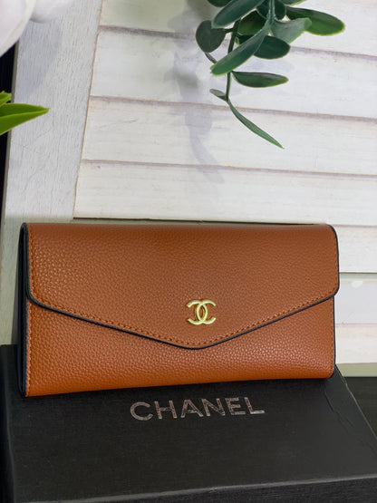 Large brown Chanel purse with box